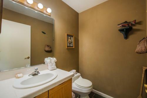Park West Town Home 3920