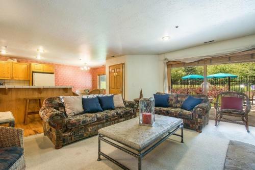 All Seasons 2 Bedroom Elk Ridge