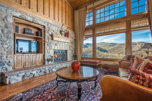 Villa Blacktail Lodge - Five Bedrooms