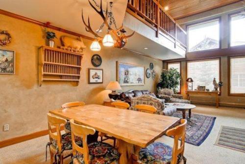 Mont Cervin Apartment 304