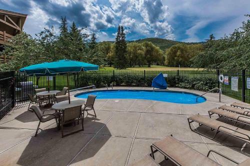 All Seasons 2 Bedroom Park City Condo
