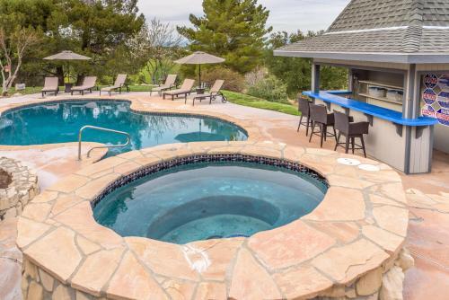 Deer Mountain Retreat