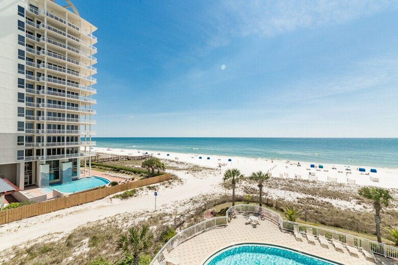 Beach Colony Of Perdido E03b