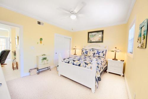 Apartamento Purple Parrot 37cd Condo