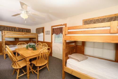 Holly Grove (#1) - Three Bedroom