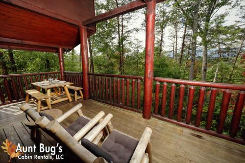 Black Bear Hibernation #2825 - Two Bedroom Cabin