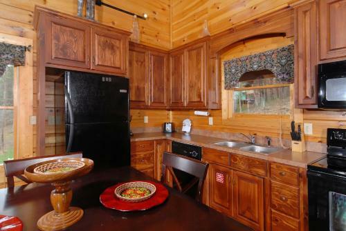 Camelot #266 - Two Bedroom Cabin