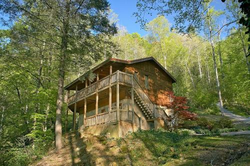 Whispering Waters #208 - Two Bedroom Cabin