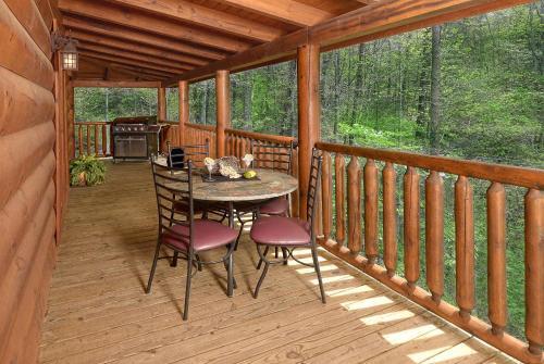 Hakuna Matata Two-bedroom Cabin