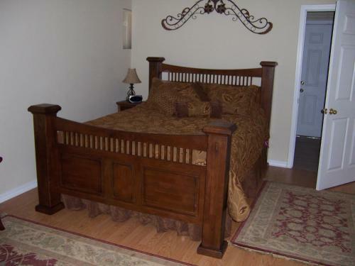 551 Dolliver Four-bedroom Holiday Home