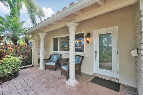 Affinity Robbins -five Bedroom Home