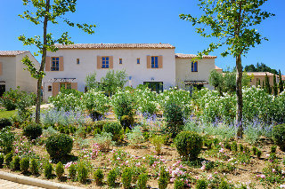 Bed & Breakfast Les Jardins De Saint-benoit - Apartments