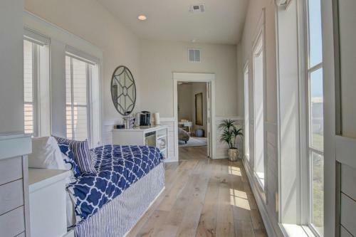 Cinnamon Shore- Sunset 166 Ro