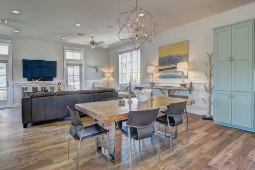 Cinnamon Shore- Sunset 166 Ro