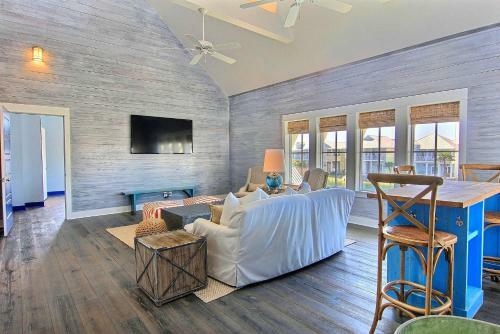 Cinnamon Shore- Seaside Escape 152 Ro