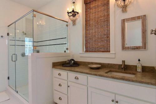 Cinnamon Shore- Seaside Escape 152 Ro