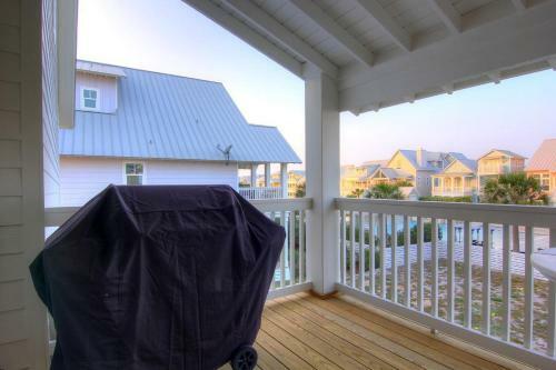Cinnamon Shore- Seaside Dream 157 Se