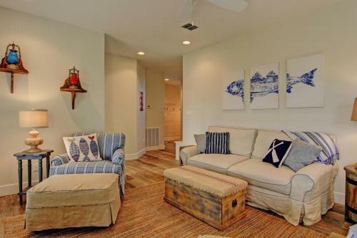Cinnamon Shore- Seaside Dream 157 Se
