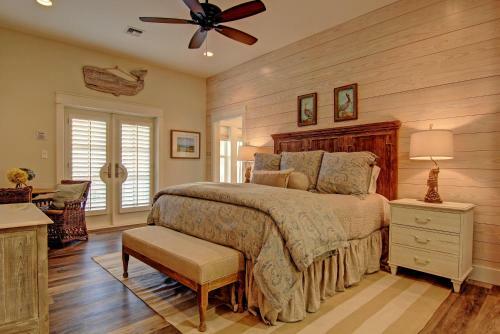 Cinnamon Shore- Seaside Dream 157 Se