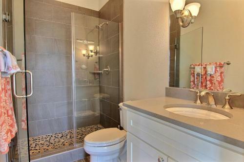 Cinnamon Shore- Sea Star 104 St