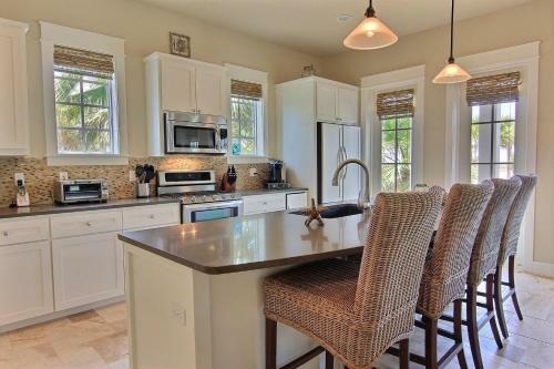 Cinnamon Shore- Sea Star 104 St