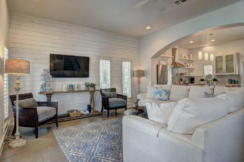 Cinnamon Shore- Cloud Nine 136 Be