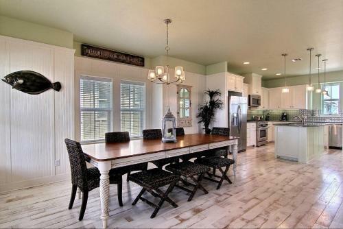 Apartamento Cinnamon Shore- Coastal Hideaway 230 Be