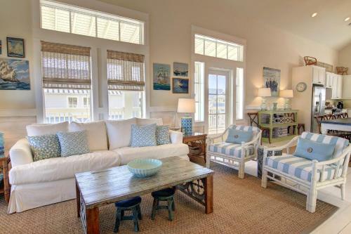 Cinnamon Shore- Beach Music 126 Fi