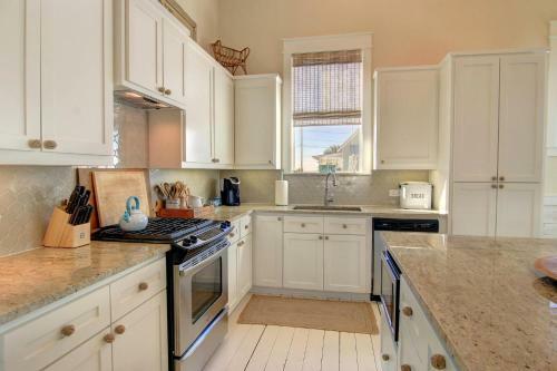 Cinnamon Shore- Beach Music 126 Fi