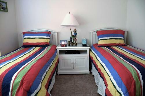 211 Blue Heron - Three Bedroom Townhome