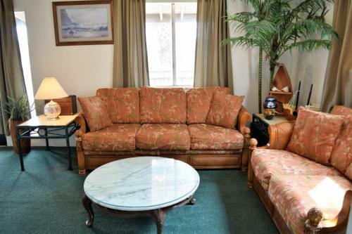 Beach House - Two Bedroom Home