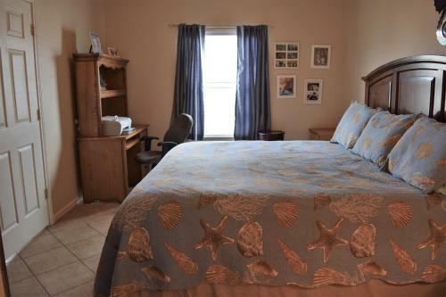 9th St Town House 601 - Two Bedroom Townhome