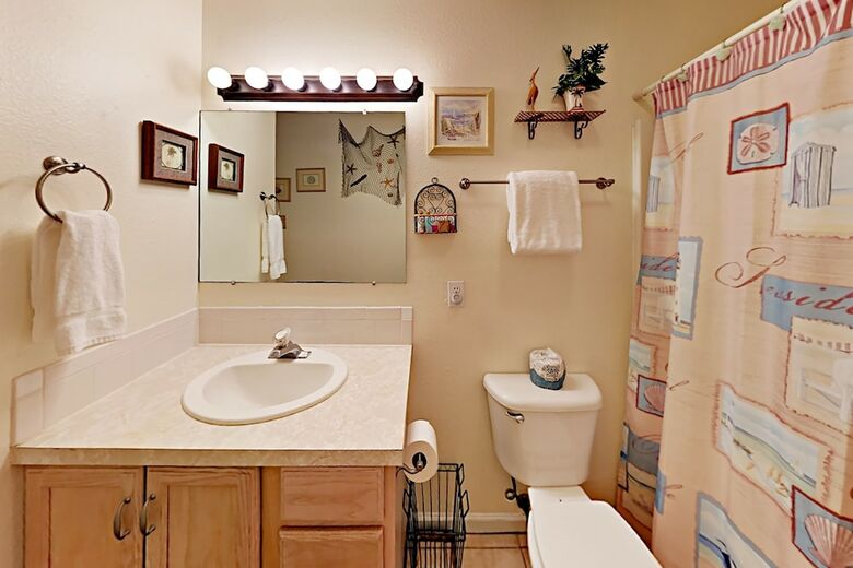 Southern Comfort - Two Bedroom Duplex