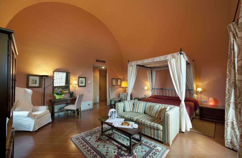 Hotel Parador Cardona