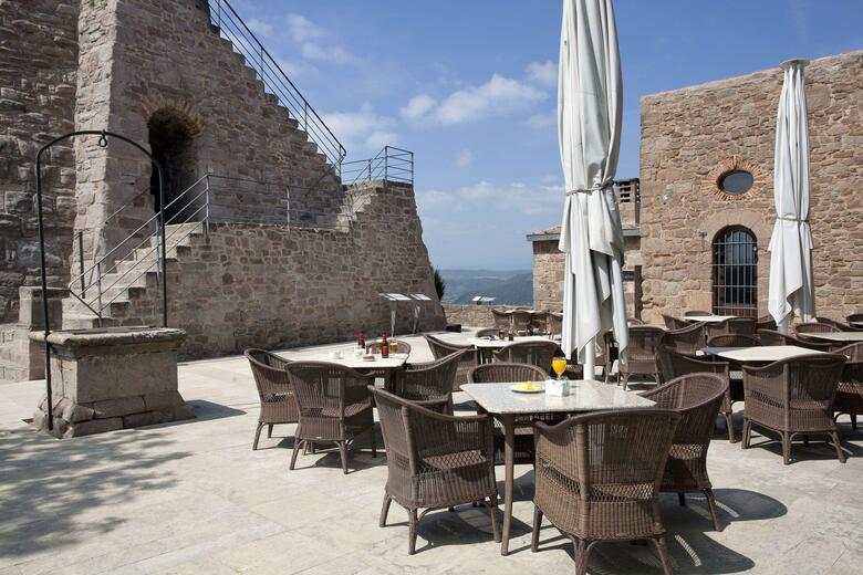 Hotel Parador Cardona