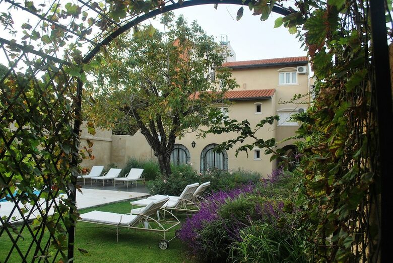 Delvino Boutique Hotel