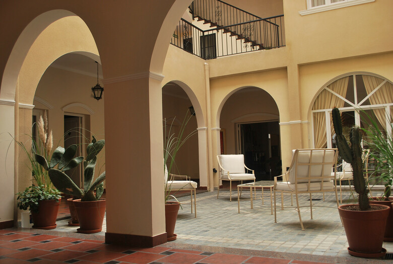 Delvino Boutique Hotel