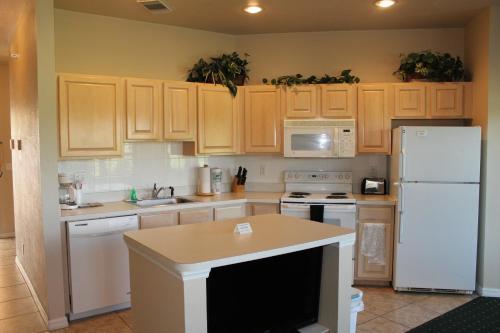 Villa Perfect Drive Vacation Rentals