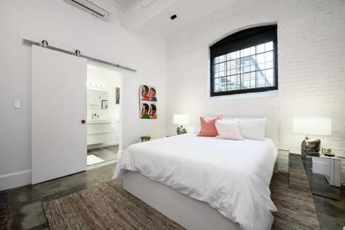 Bed & Breakfast Dye House Lofts