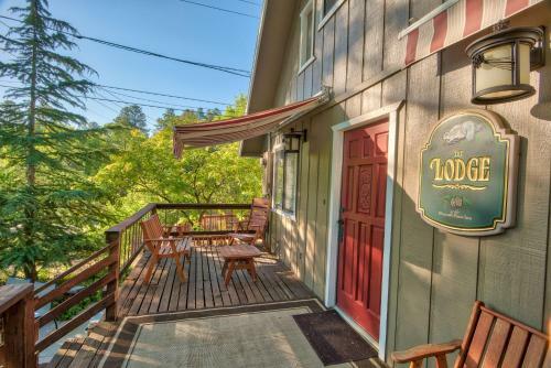 Prescott Pines Inn Bed And Breakfast