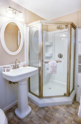 Prescott Pines Inn Bed And Breakfast