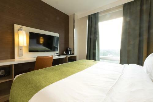 Hotel Wyndham Garden Fresh Meadows Flushing