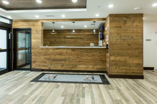 Hotel Ninety Five - Jfk Airport