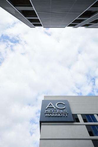 AC Hotel By Marriott Raleigh North Hills