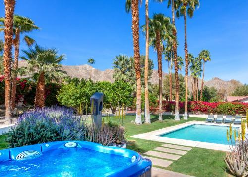 Nestled In The Cove - 3 Bedroom