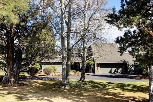 Eagle Crest Golf Course Home