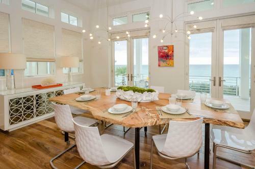 Seacrest Beach "sealah" 150 Geoff Wilder Lane Home