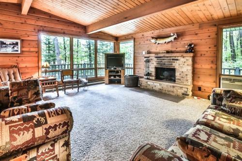 Pinewood - Hiller Vacation Homes