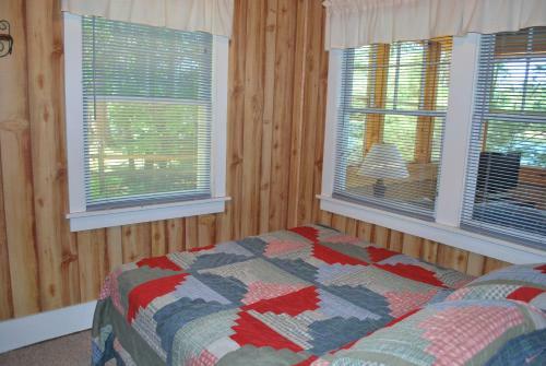 Cedar - Elbert's - Hiller Vacation Homes