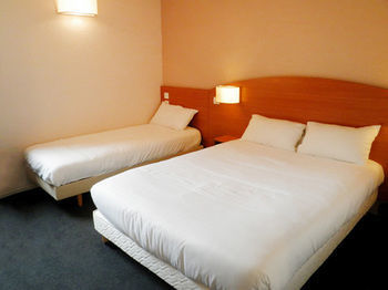 Comfort Hotel Bourg En Bresse(.)